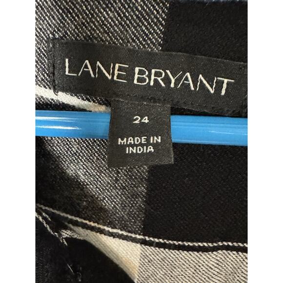 Lane Bryant Black And White Plaid Button Up Shirt, Super Soft, Size 24 - Picture 5 of 6